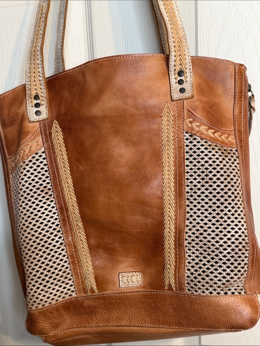 BED|STU Brown Leather Shoulder Bag with Cream Accents  Brand New!’ - Picture 3 of 11